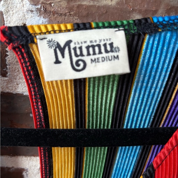 Show Me Your MuMu Caleb Romper Size Medium Rainbow Parade Pleat - Picture 4 of 16